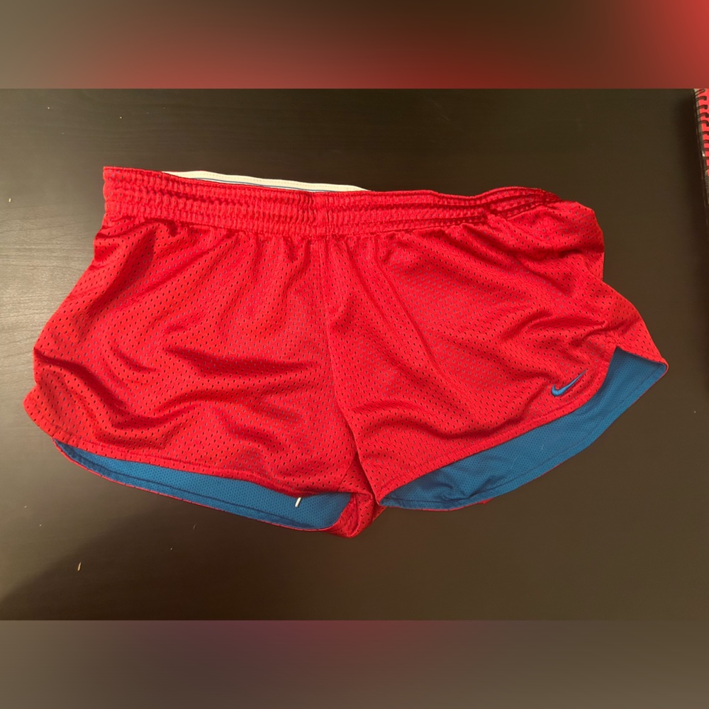 Nike Red Athletic Short Shorts - draw string/elastic waist - good condition!
